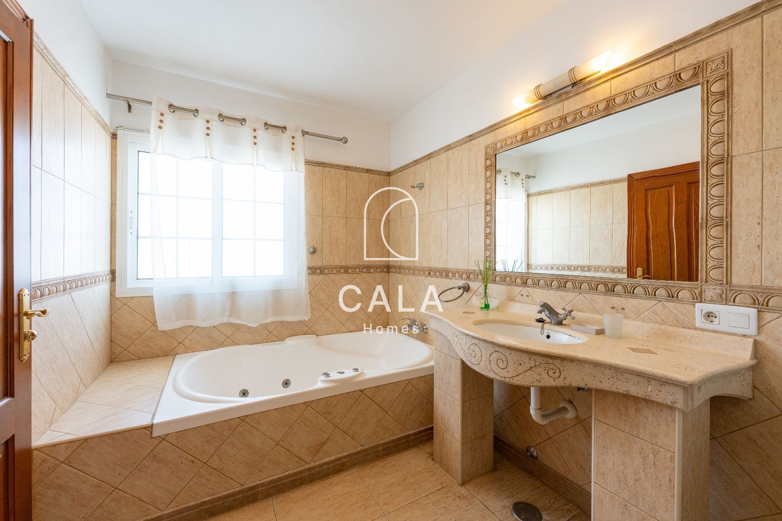 8-bedroom Villa in Golf del Sur