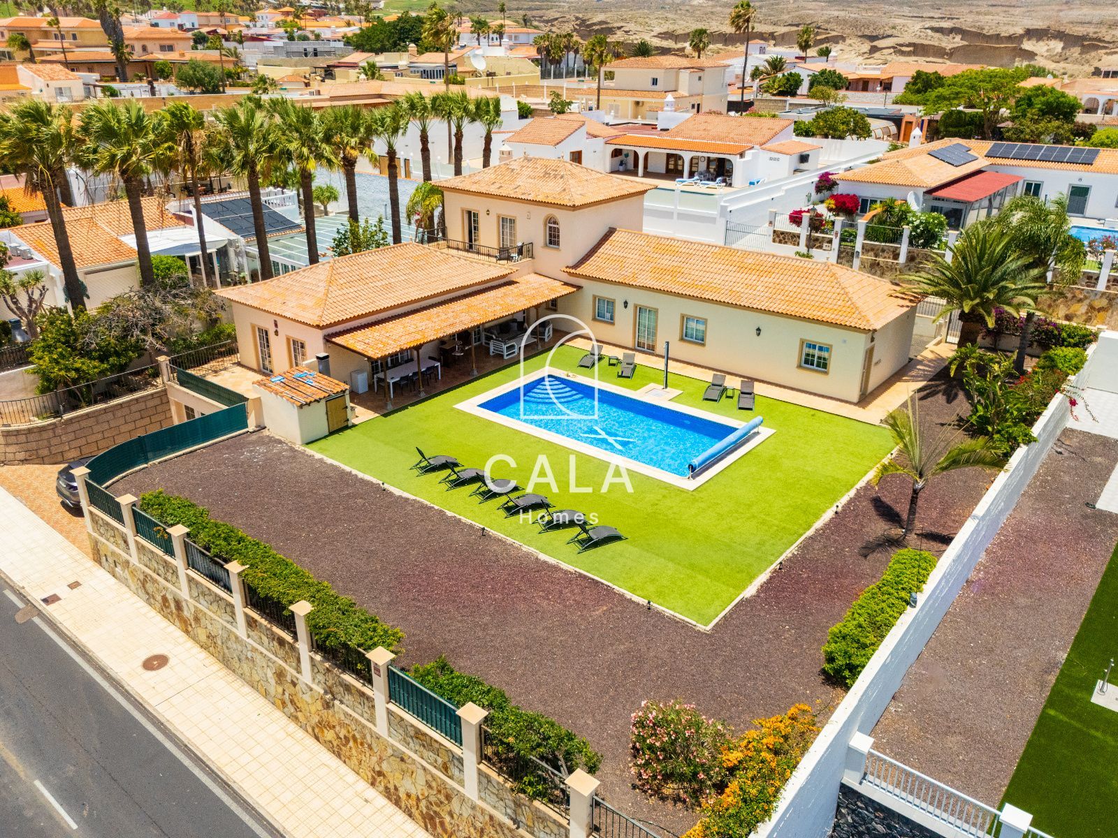 8-bedroom Villa in Golf del Sur