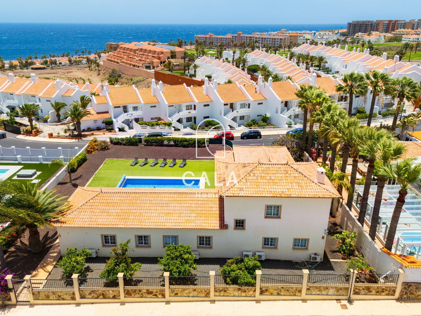 8-bedroom Villa in Golf del Sur