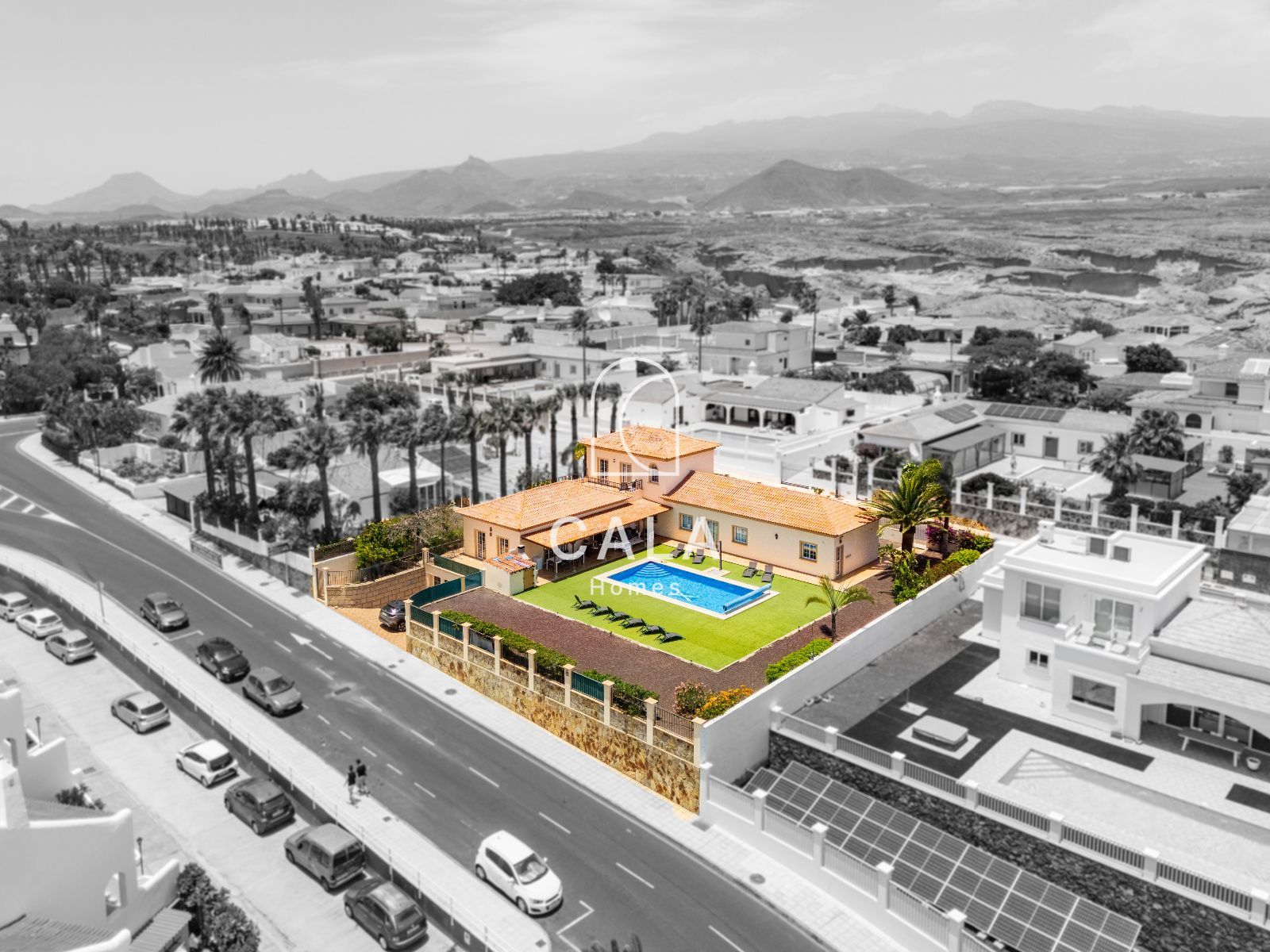 8-bedroom Villa in Golf del Sur