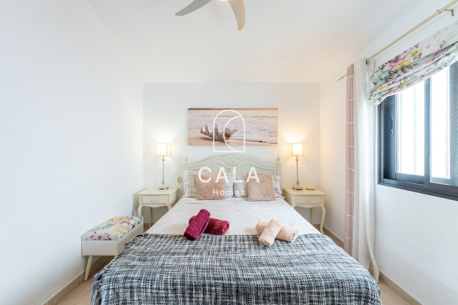Exclusiva villa con Piscina, Jacuzzi y Vistas al Mar – Amarilla Golf