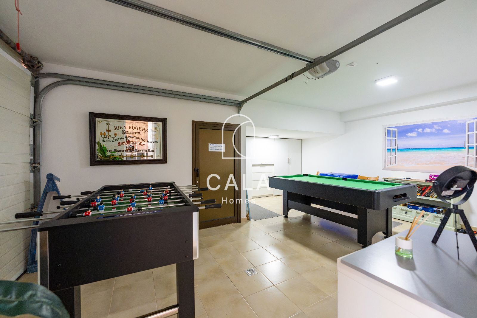 Exclusiva villa con Piscina, Jacuzzi y Vistas al Mar – Amarilla Golf