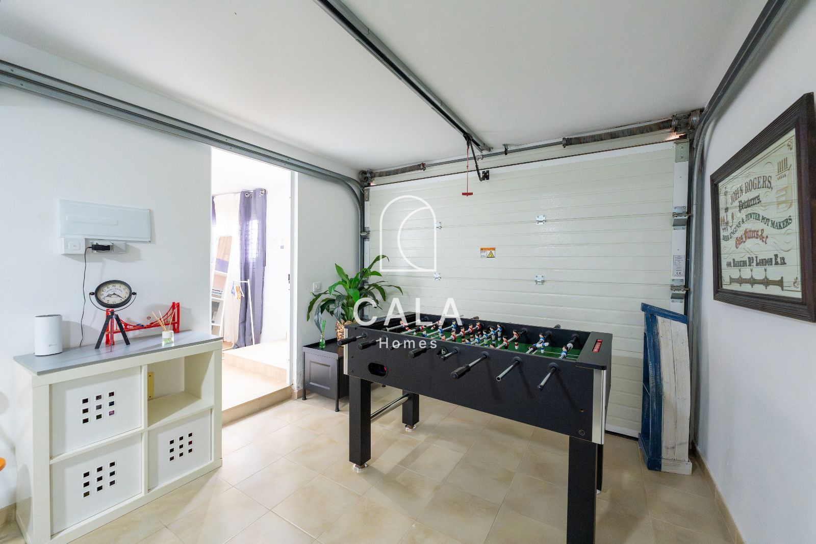 Exclusiva villa con Piscina, Jacuzzi y Vistas al Mar – Amarilla Golf