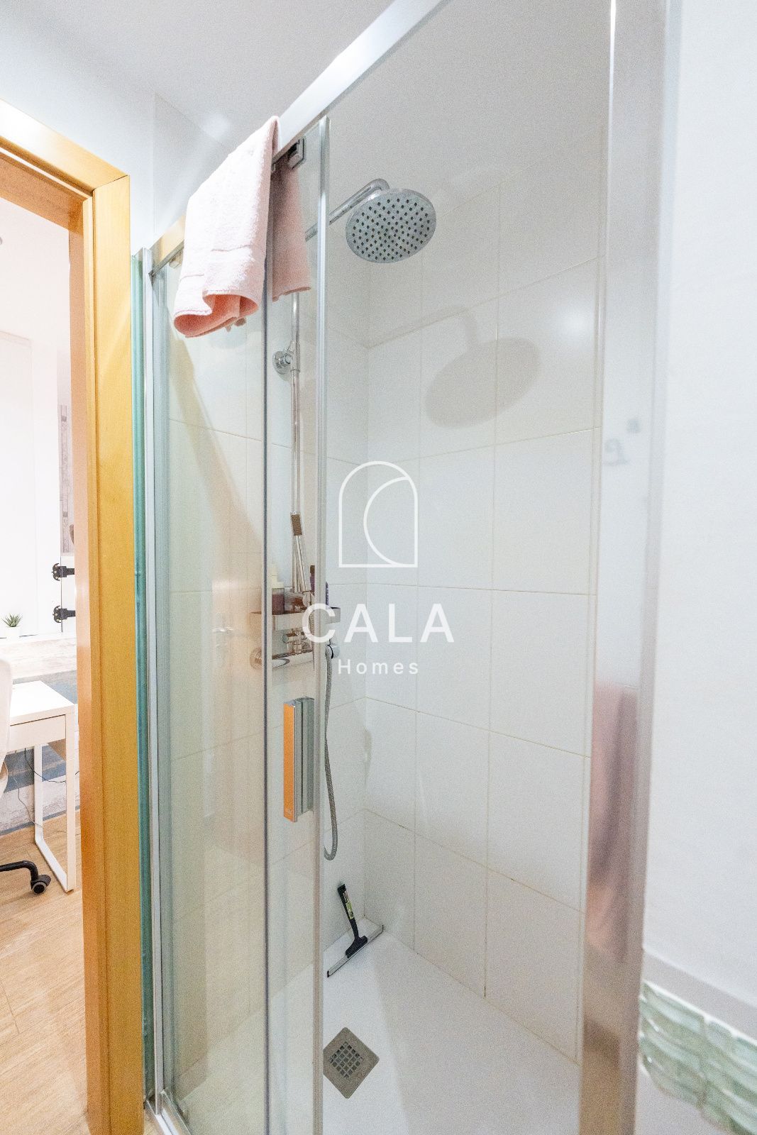 Exclusiva villa con Piscina, Jacuzzi y Vistas al Mar – Amarilla Golf