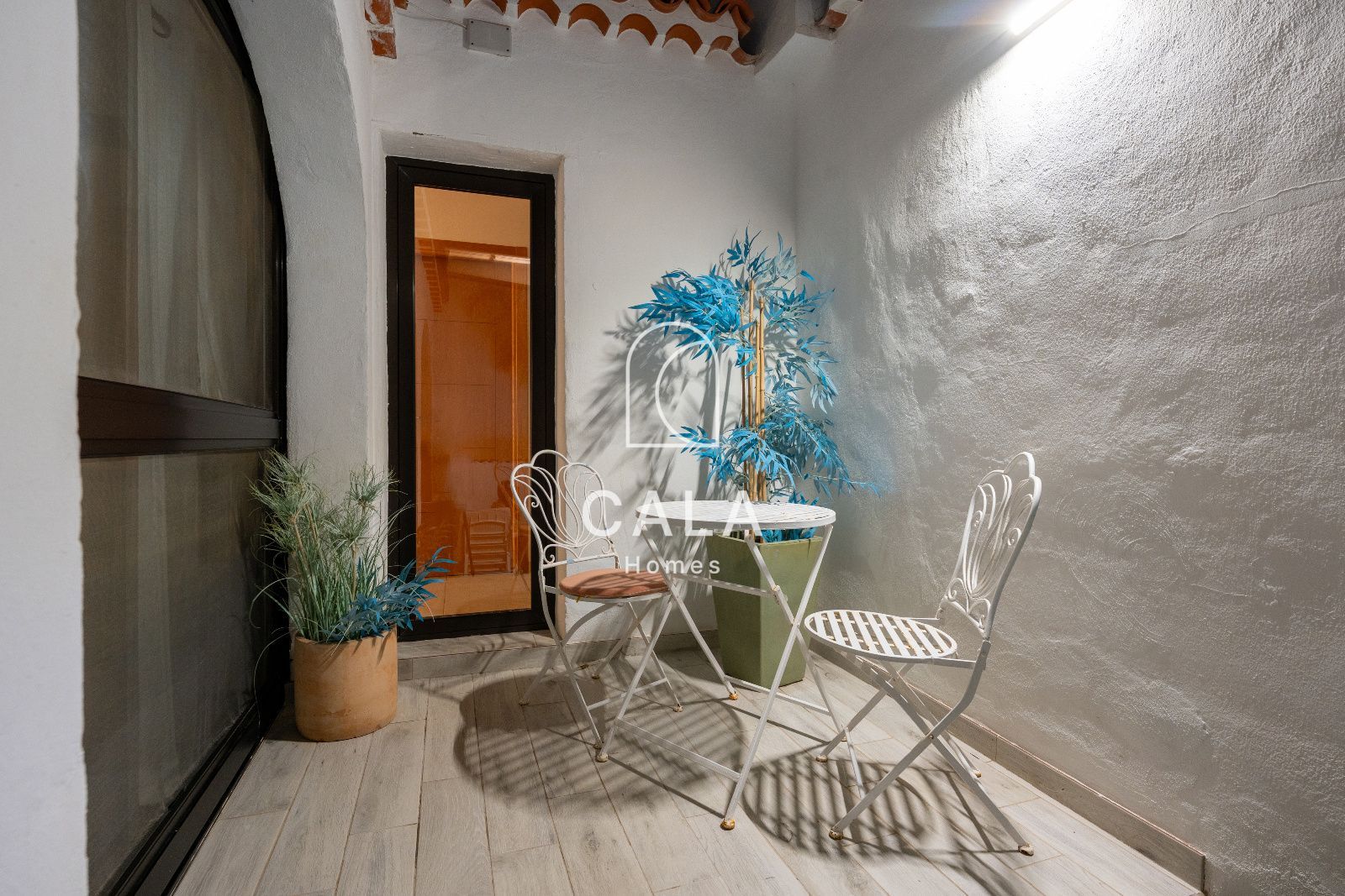 Exclusiva villa con Piscina, Jacuzzi y Vistas al Mar – Amarilla Golf