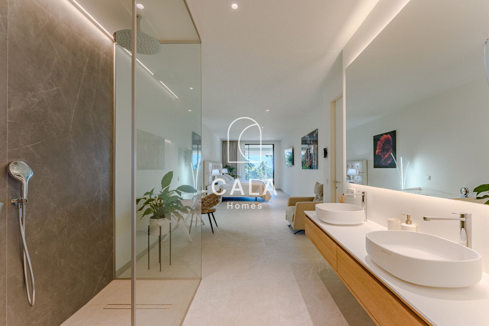 Luxury Villa with Panoramic Ocean Views – San Eugenio Alto