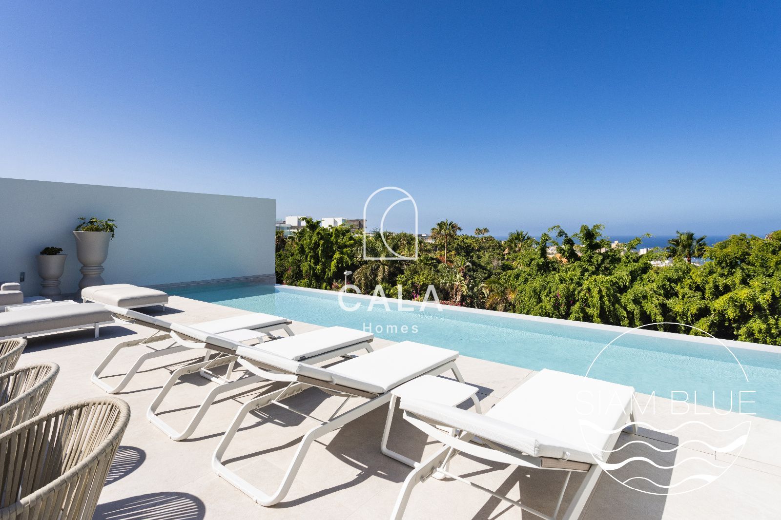 Luxury Villa with Panoramic Ocean Views – San Eugenio Alto