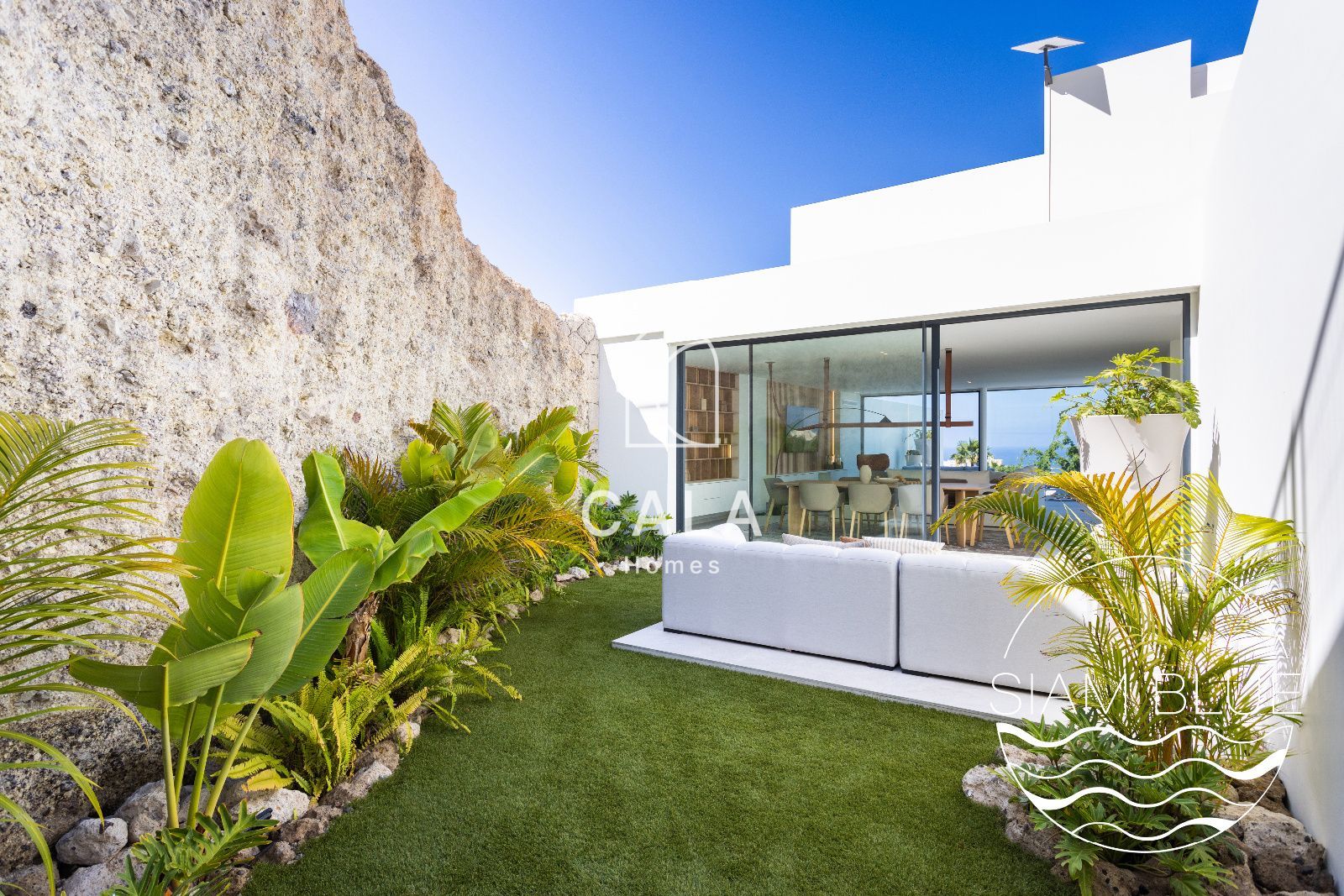 Luxury Villa with Panoramic Ocean Views – San Eugenio Alto