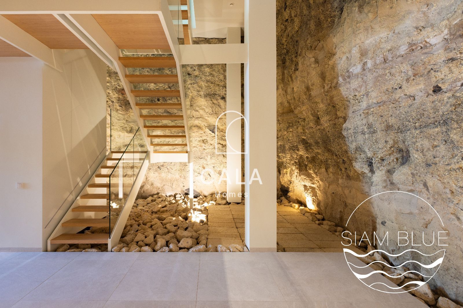 Luxury Villa with Panoramic Ocean Views – San Eugenio Alto