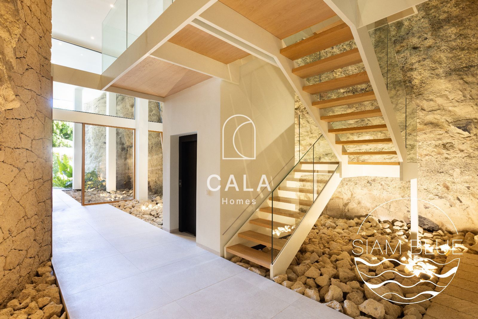 Luxury Villa with Panoramic Ocean Views – San Eugenio Alto
