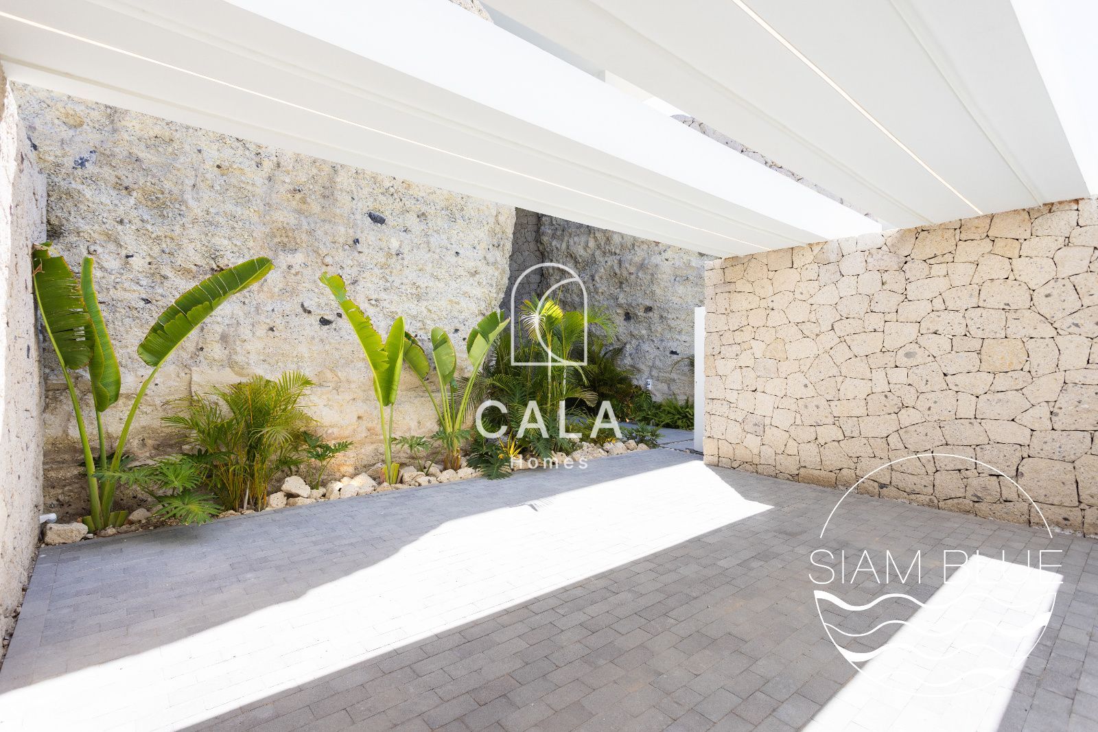 Luxury Villa with Panoramic Ocean Views – San Eugenio Alto