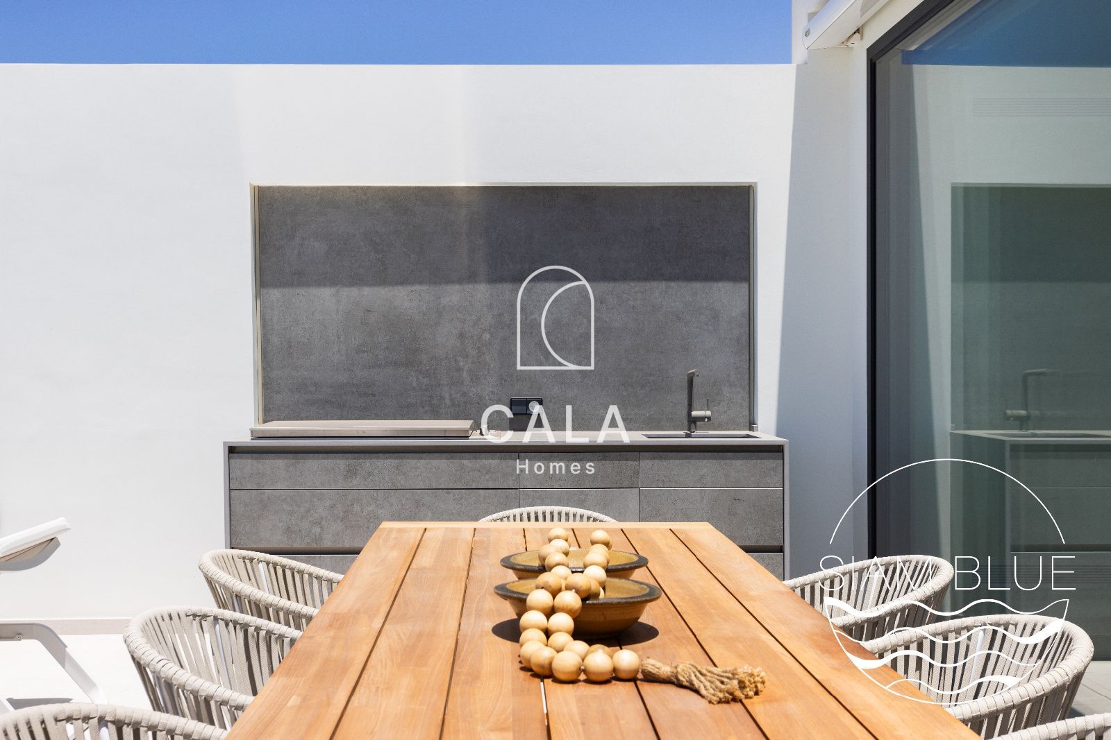 Luxury Villa with Panoramic Ocean Views – San Eugenio Alto