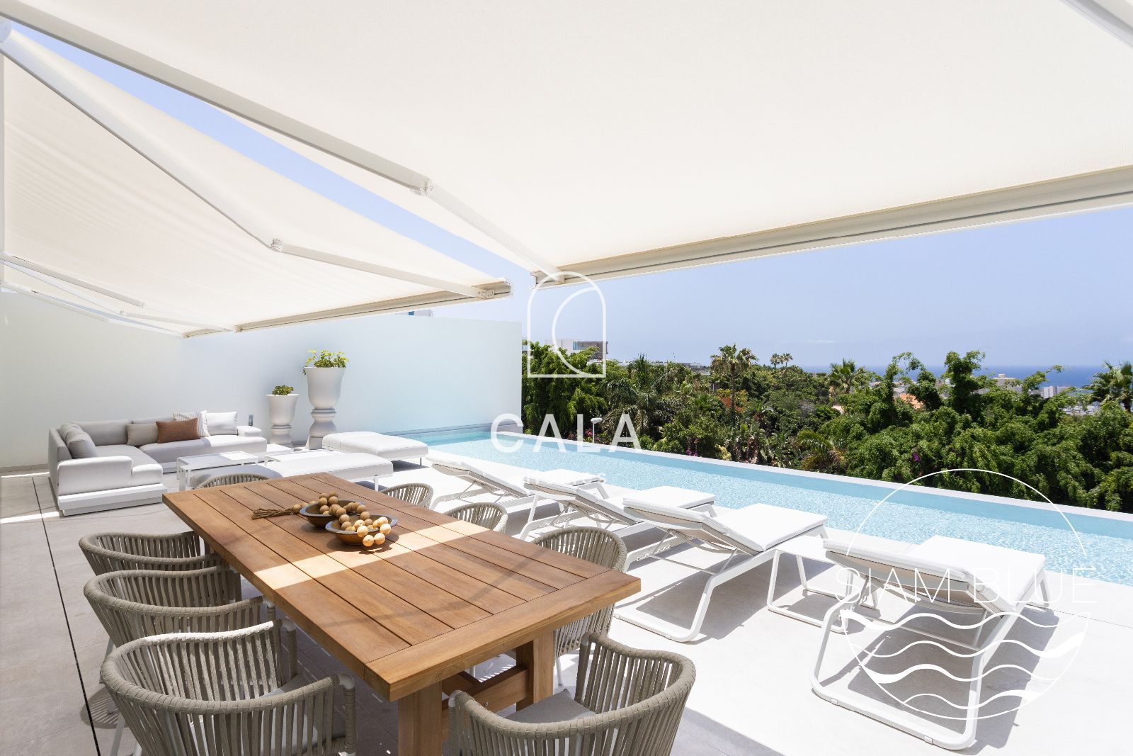 Luxury Villa with Panoramic Ocean Views – San Eugenio Alto