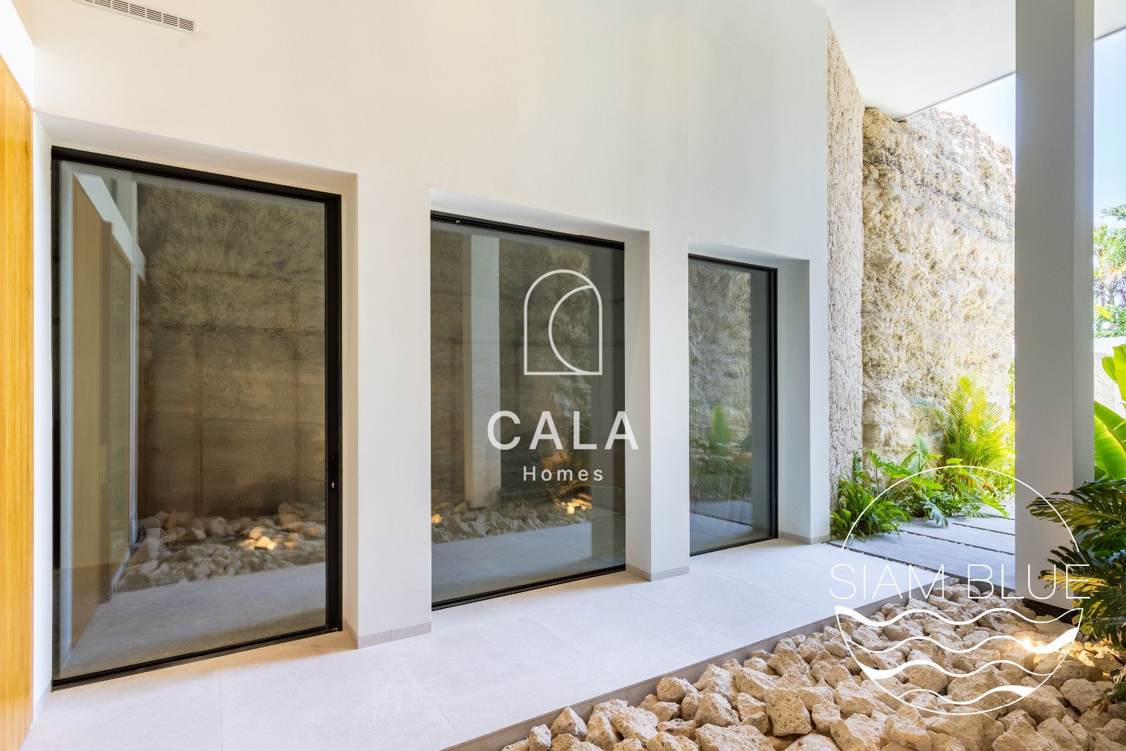 Luxury Villa with Panoramic Ocean Views – San Eugenio Alto