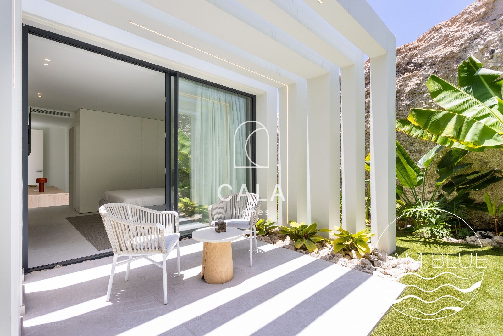 Luxury Villa with Panoramic Ocean Views – San Eugenio Alto