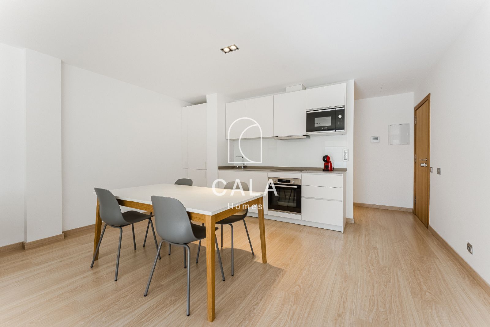 Modern 1-Bedroom Apartment in the Heart of Adeje