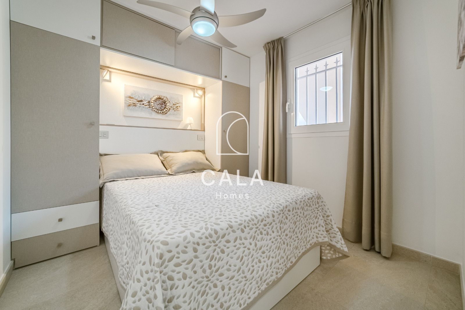 Renovated Apartment with Terrace in Los Cristianos