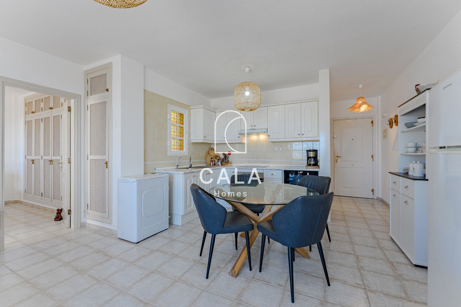 (Español) Acogedor y luminoso piso en Torviscas