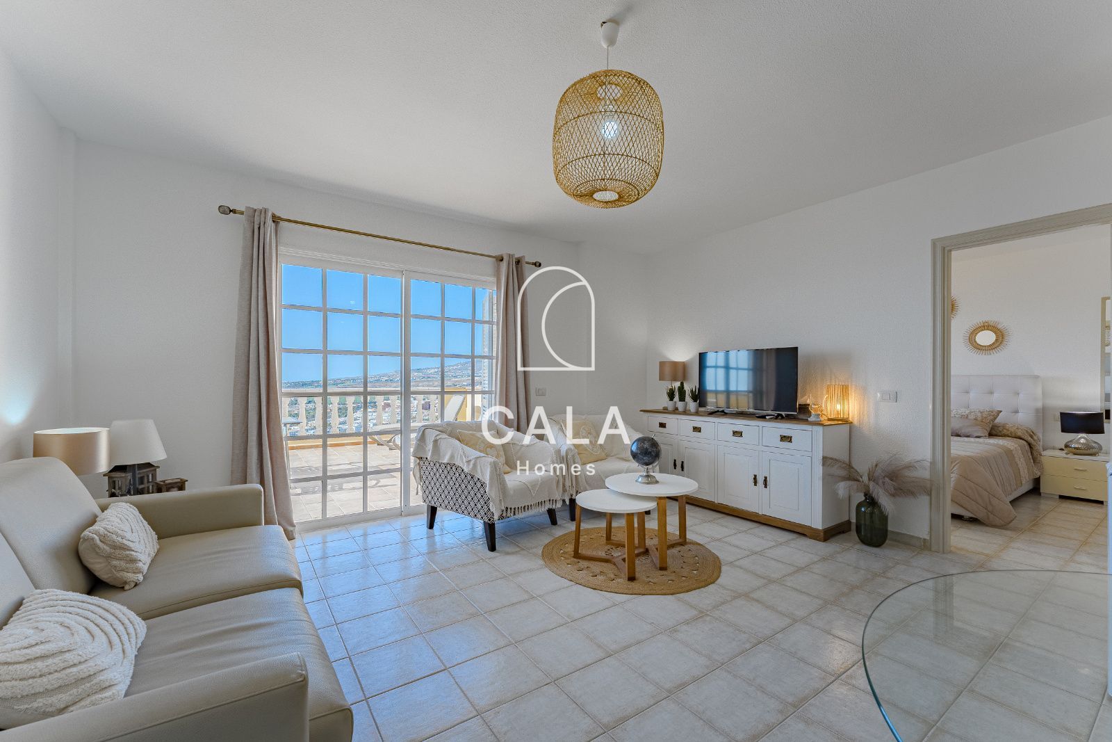 (Español) Acogedor y luminoso piso en Torviscas