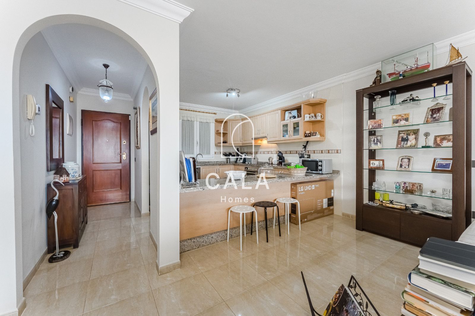 Exclusivo Apartamento con Vistas Panorámicas al Océano
