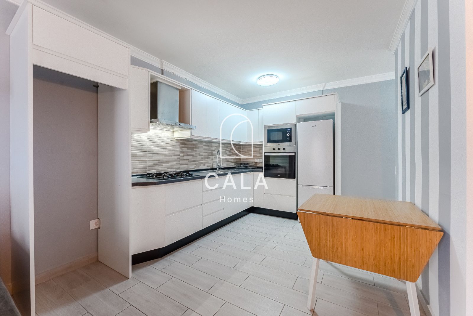 Encantador apartamento reformado en la zona de Playa San Juan.