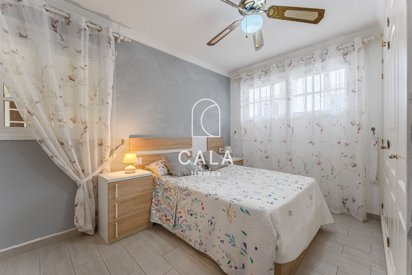 Encantador apartamento reformado en la zona de Playa San Juan.