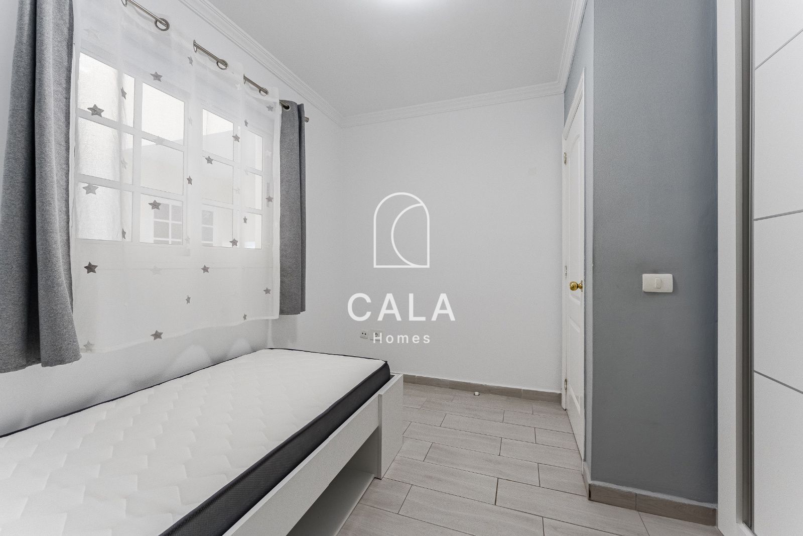 Encantador apartamento reformado en la zona de Playa San Juan.
