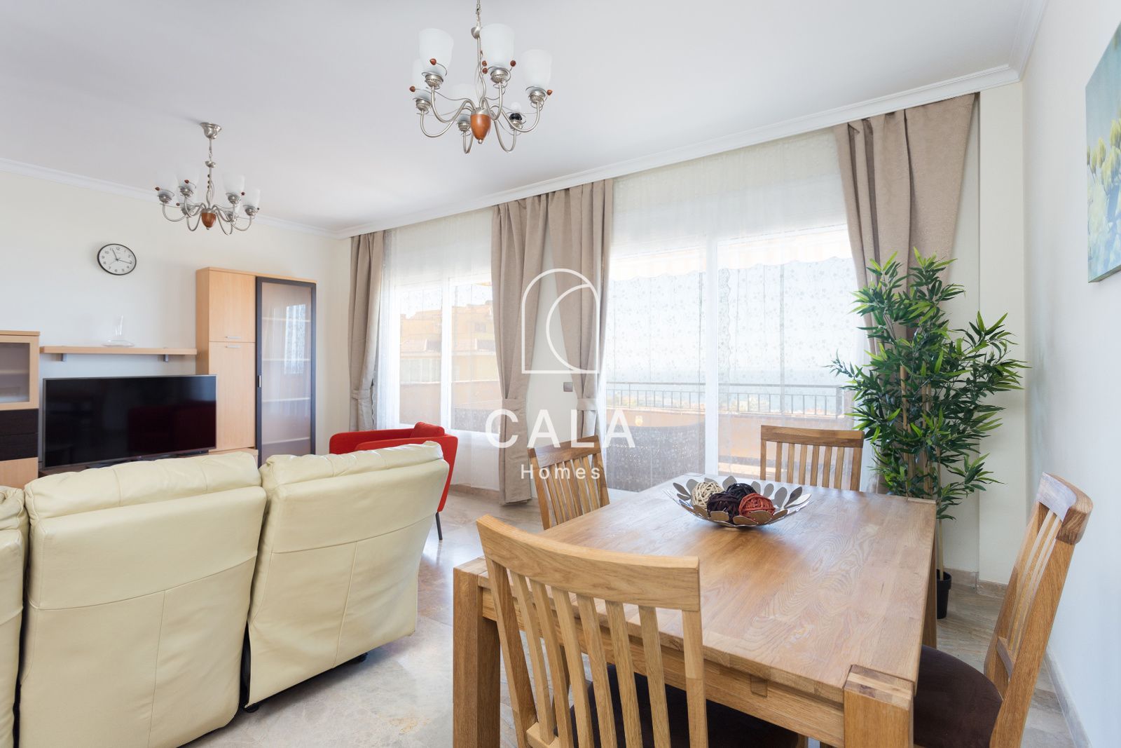 Luxury duplex penthouse with breathtaking views of the ocean and Los Gigantes cliffs