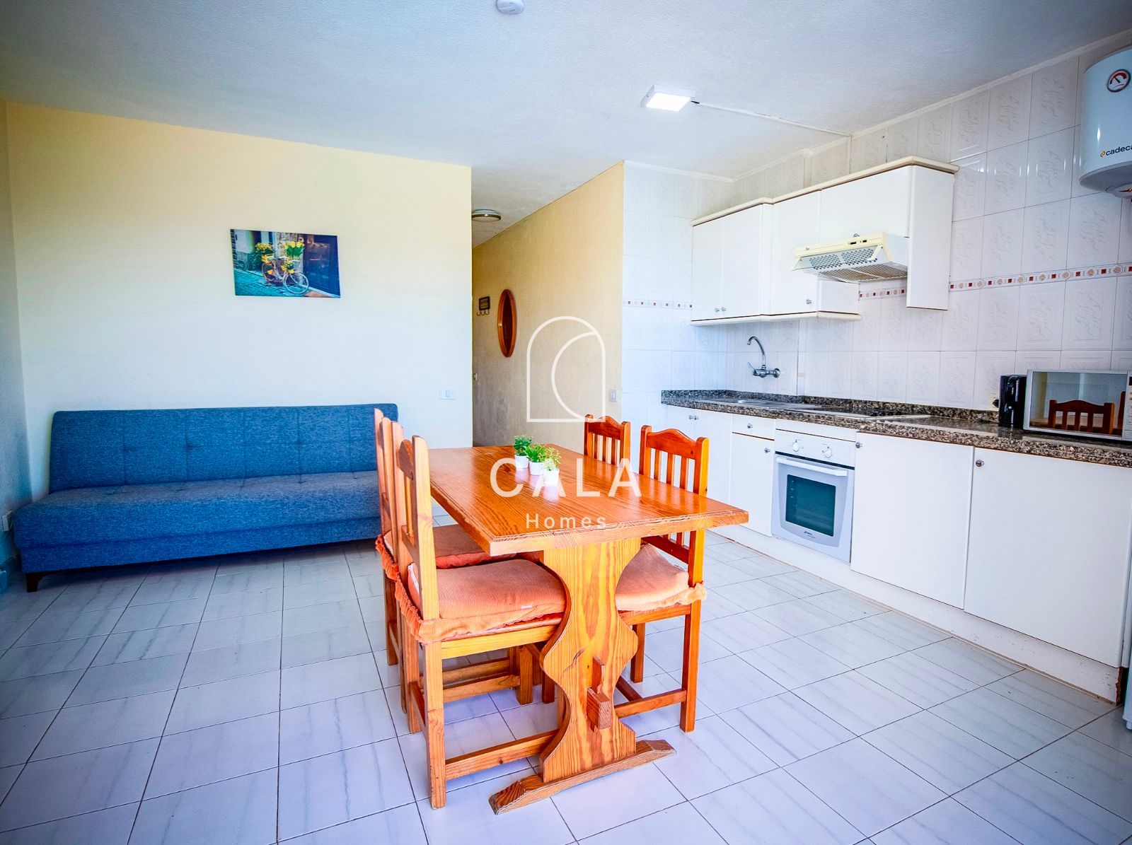 Apartamento en primera línea en el centro de Los Cristianos con impresionantes vistas al mar