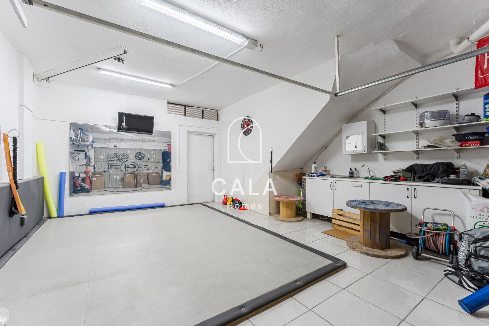 Chalet adosado a 50 m del paseo marítimo en Playa San Juan