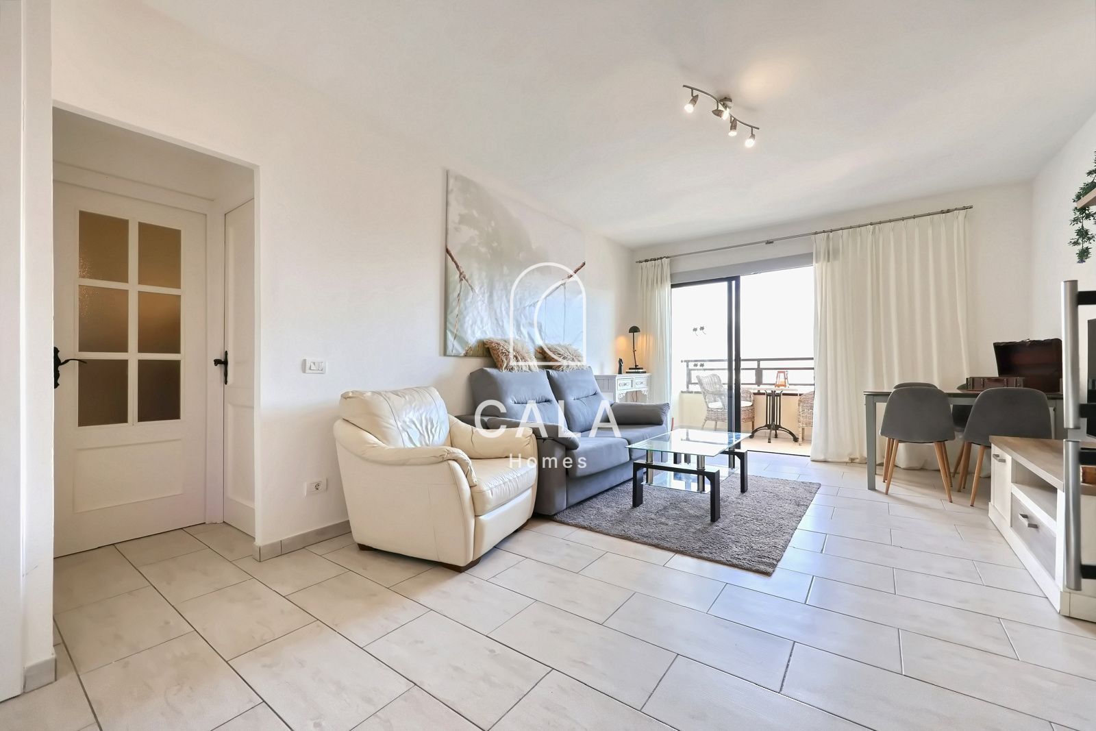 Apartamento con vistas al océano y al Teide en Playa Paraíso