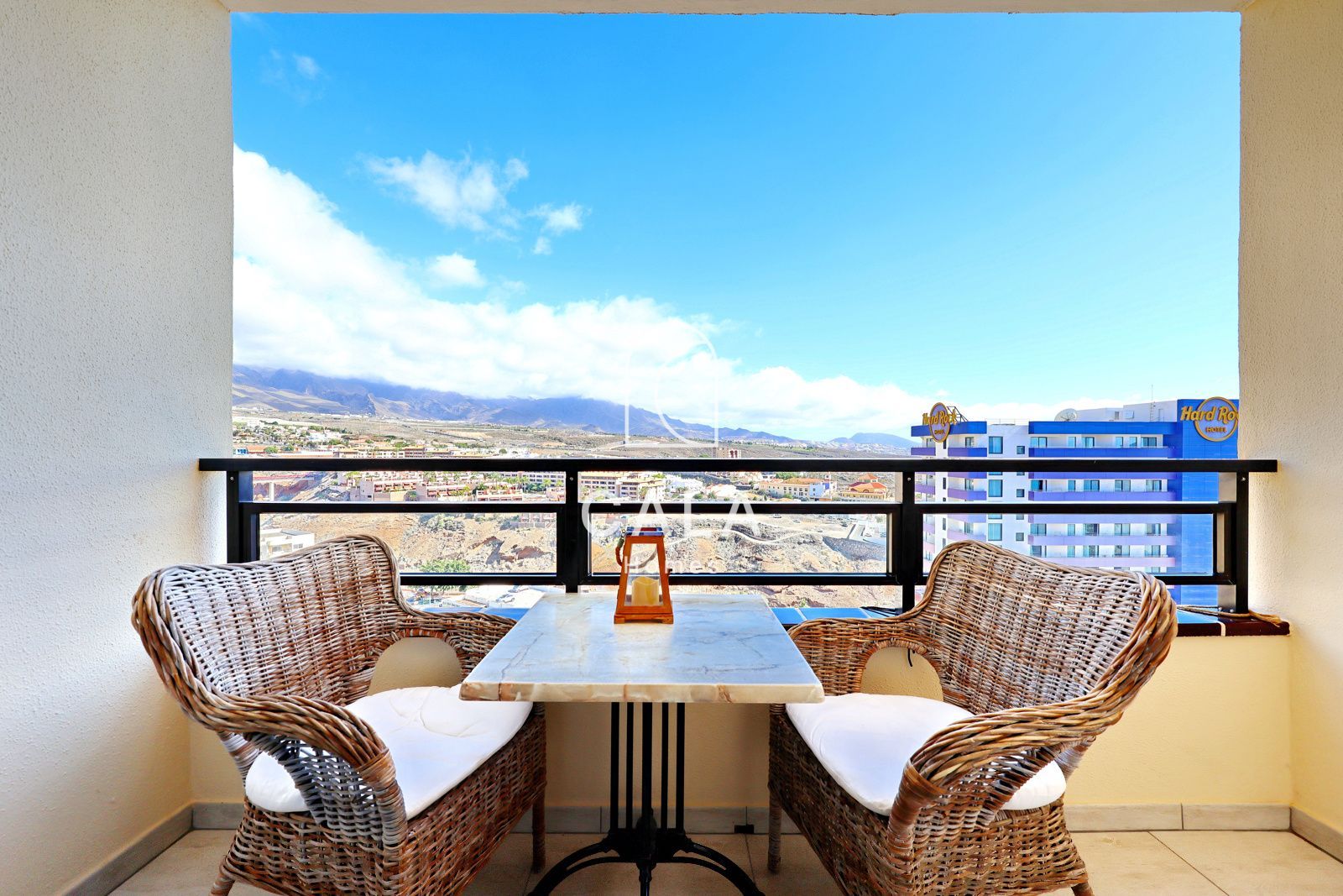 Apartamento con vistas al océano y al Teide en Playa Paraíso