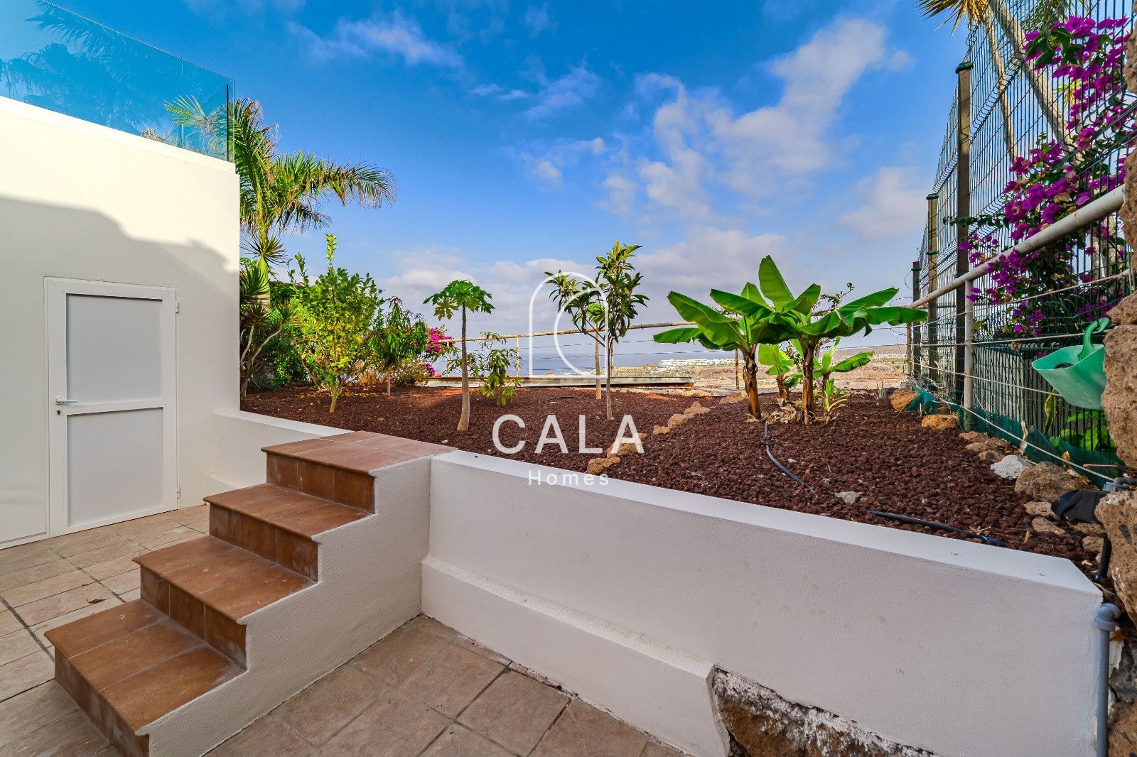 4-bedroom villa with panoramic views in Bahia del Duque