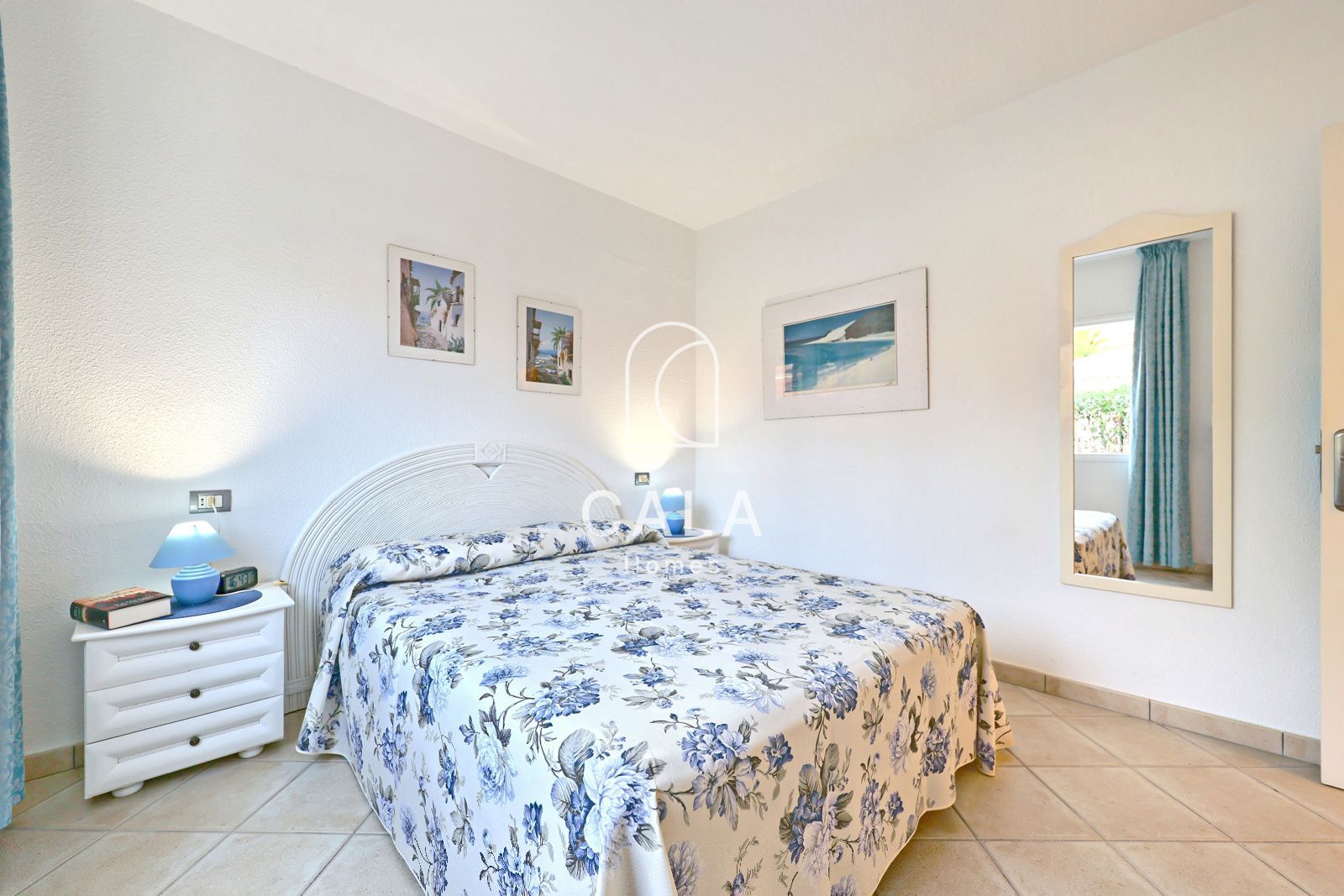 Beautiful Villa with Private Pool in Callao Salvaje