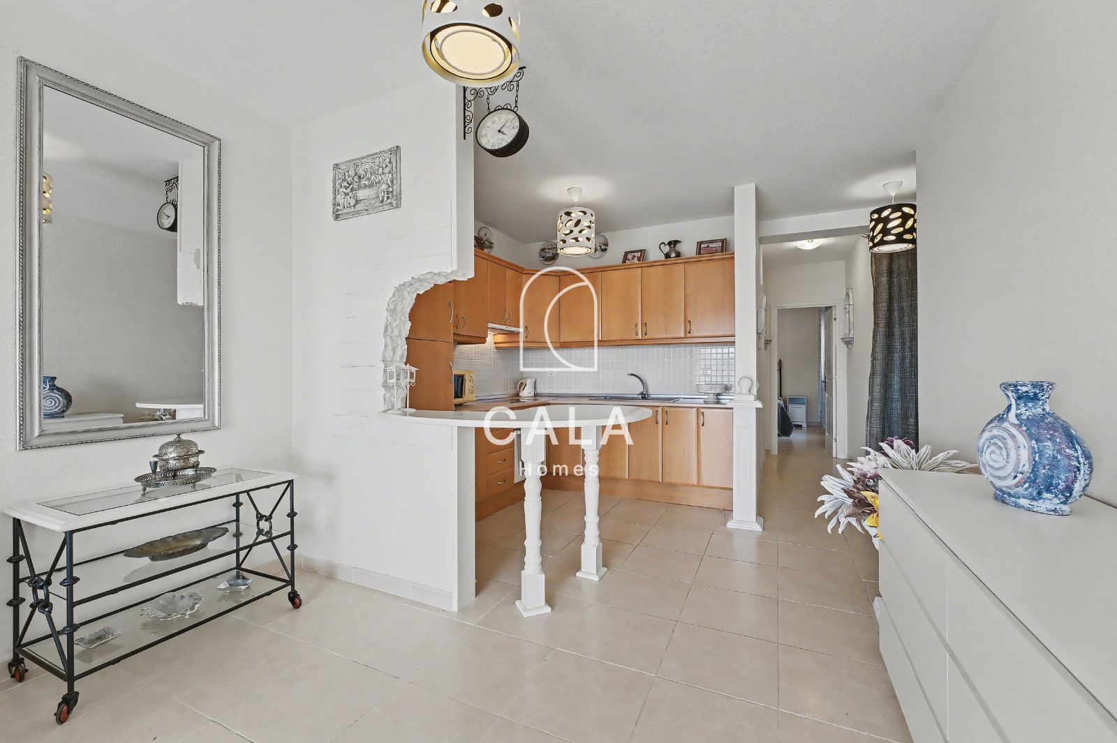 Apartment with Spacious Terrace and Panoramic Views in Chayofa