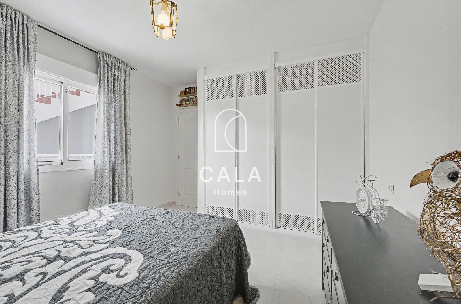 Apartment with Spacious Terrace and Panoramic Views in Chayofa