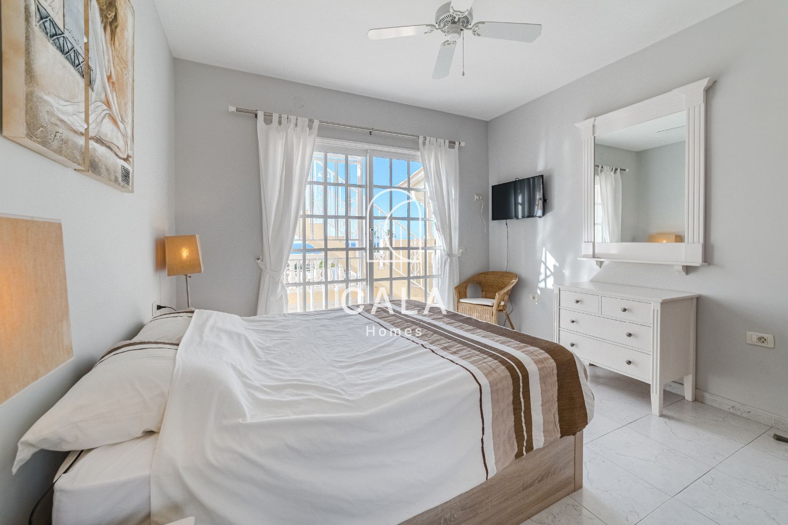 Detached 5 bedroom villa in Callao Salvaje, Adeje, South Tenerife