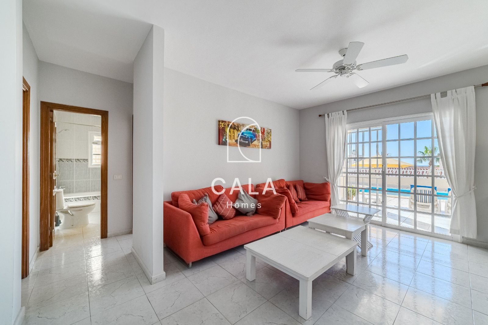 Detached 5 bedroom villa in Callao Salvaje, Adeje, South Tenerife