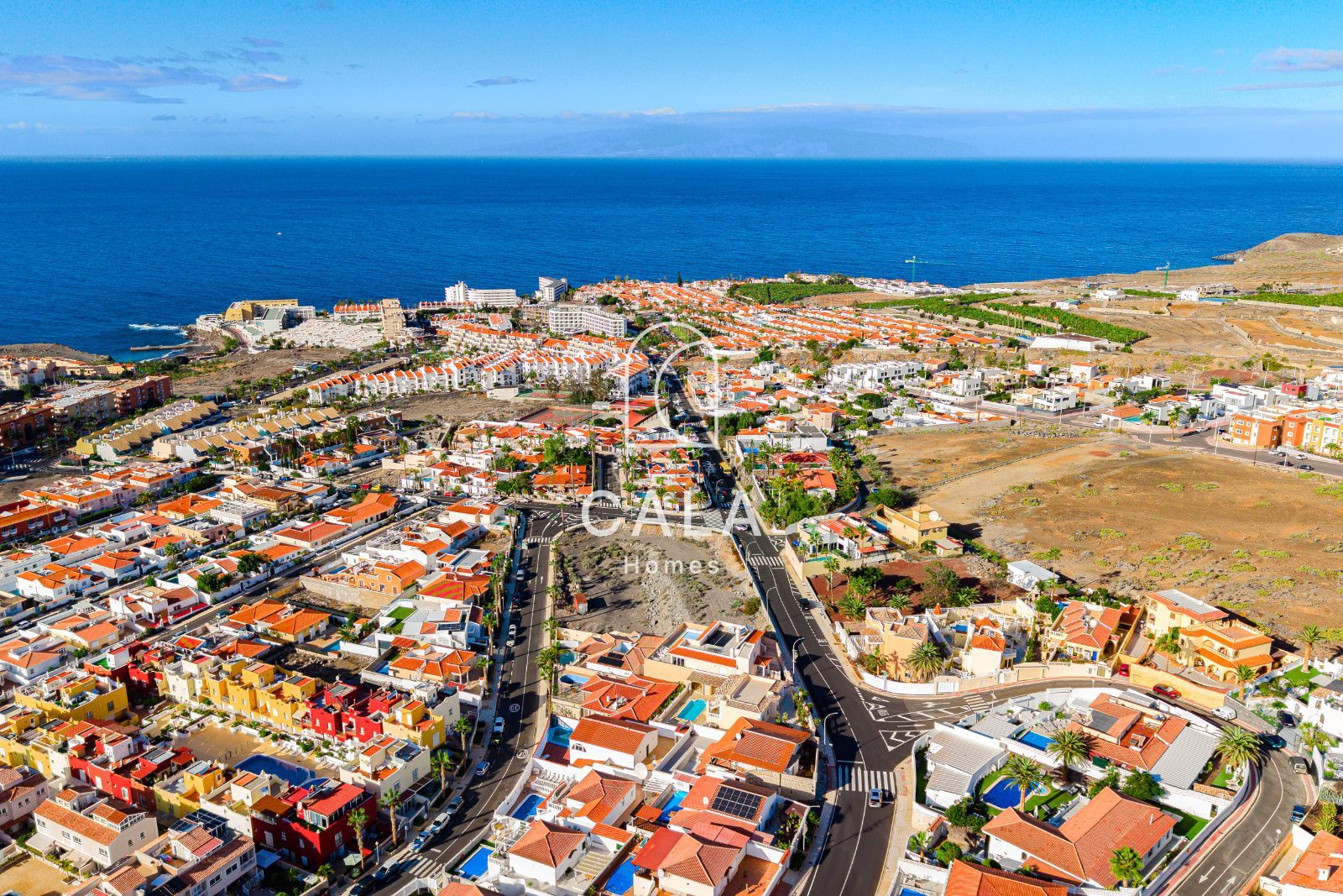 Detached 5 bedroom villa in Callao Salvaje, Adeje, South Tenerife