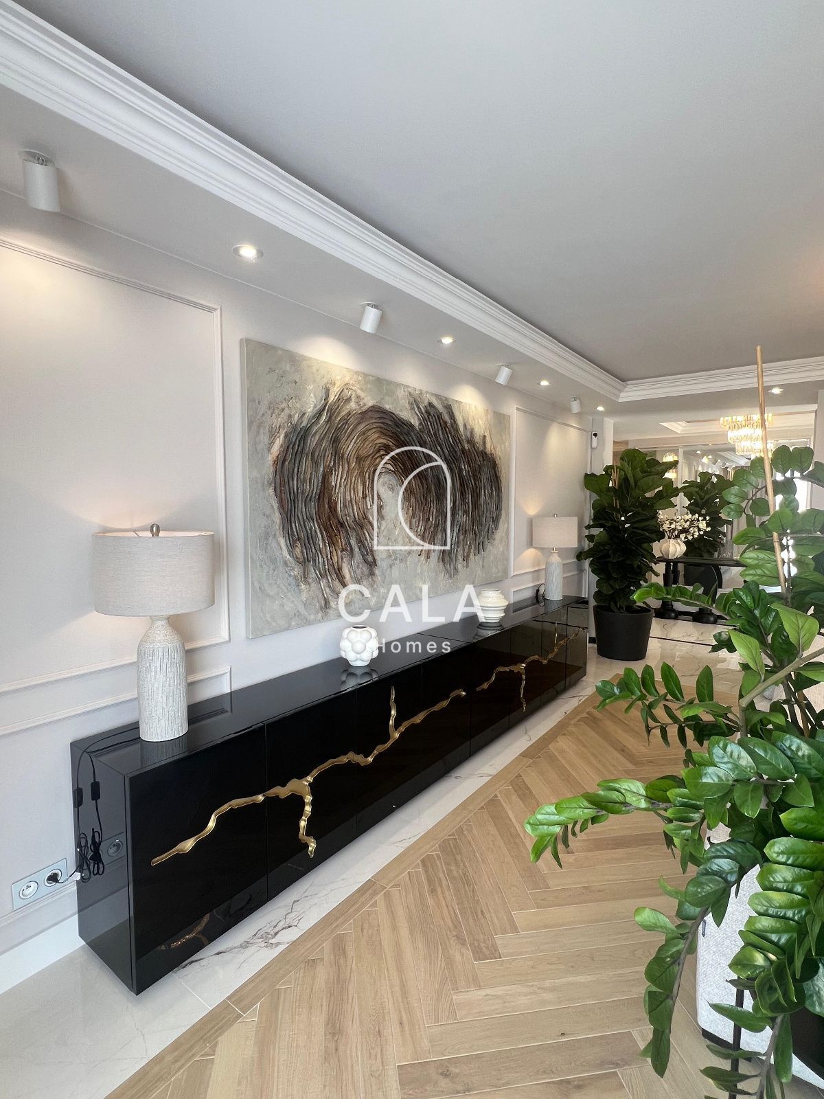 Lujosa Villa en San Eugenio Alto con Vistas Panorámicas