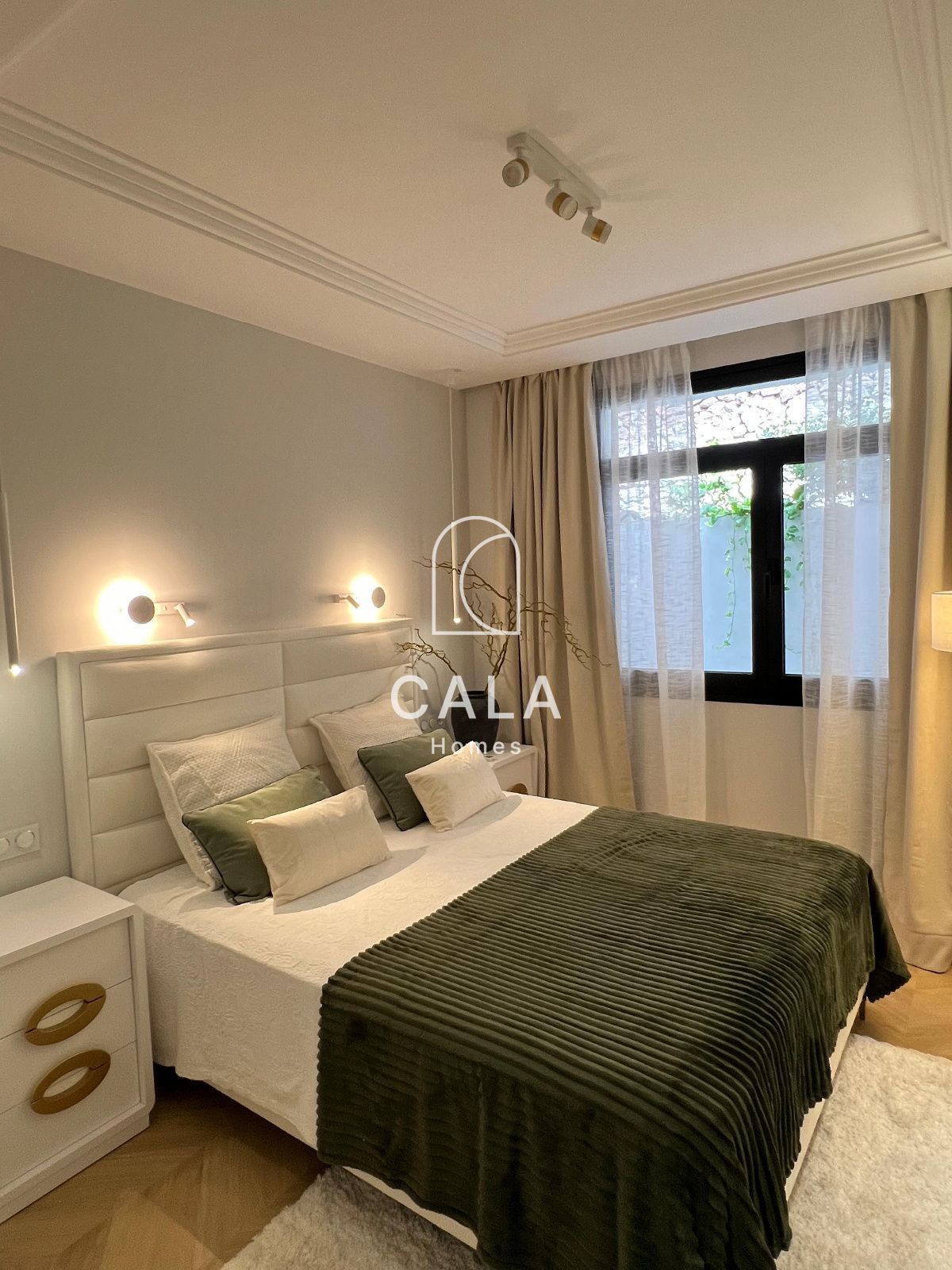 Lujosa Villa en San Eugenio Alto con Vistas Panorámicas