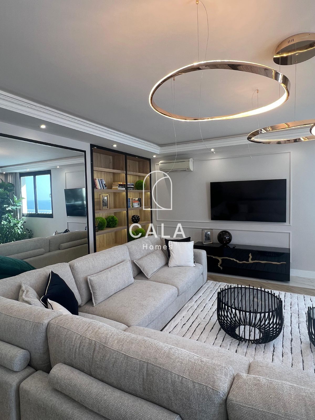 Lujosa Villa en San Eugenio Alto con Vistas Panorámicas