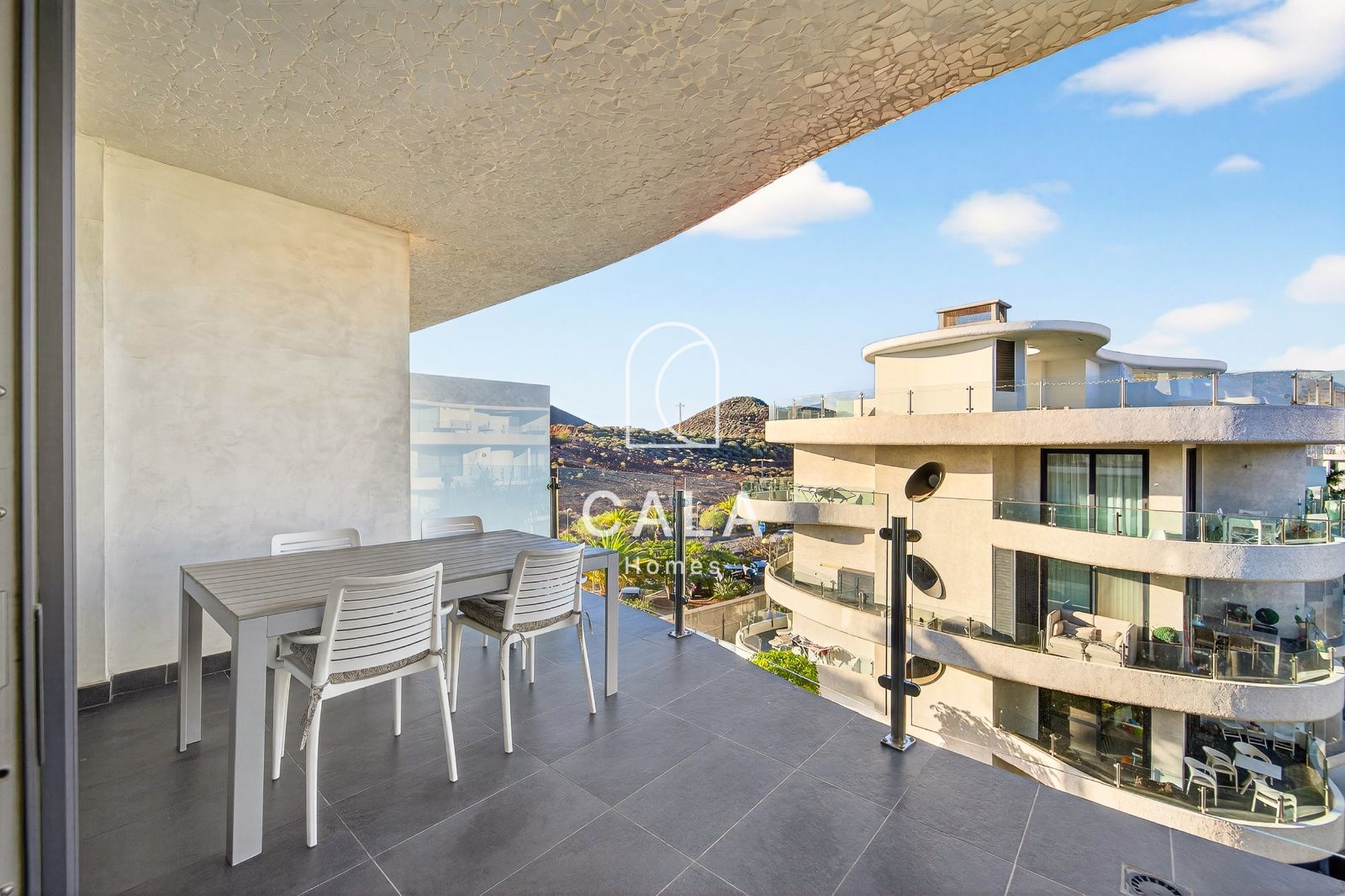 Espectacular Ático-Dúplex en Palm-Mar