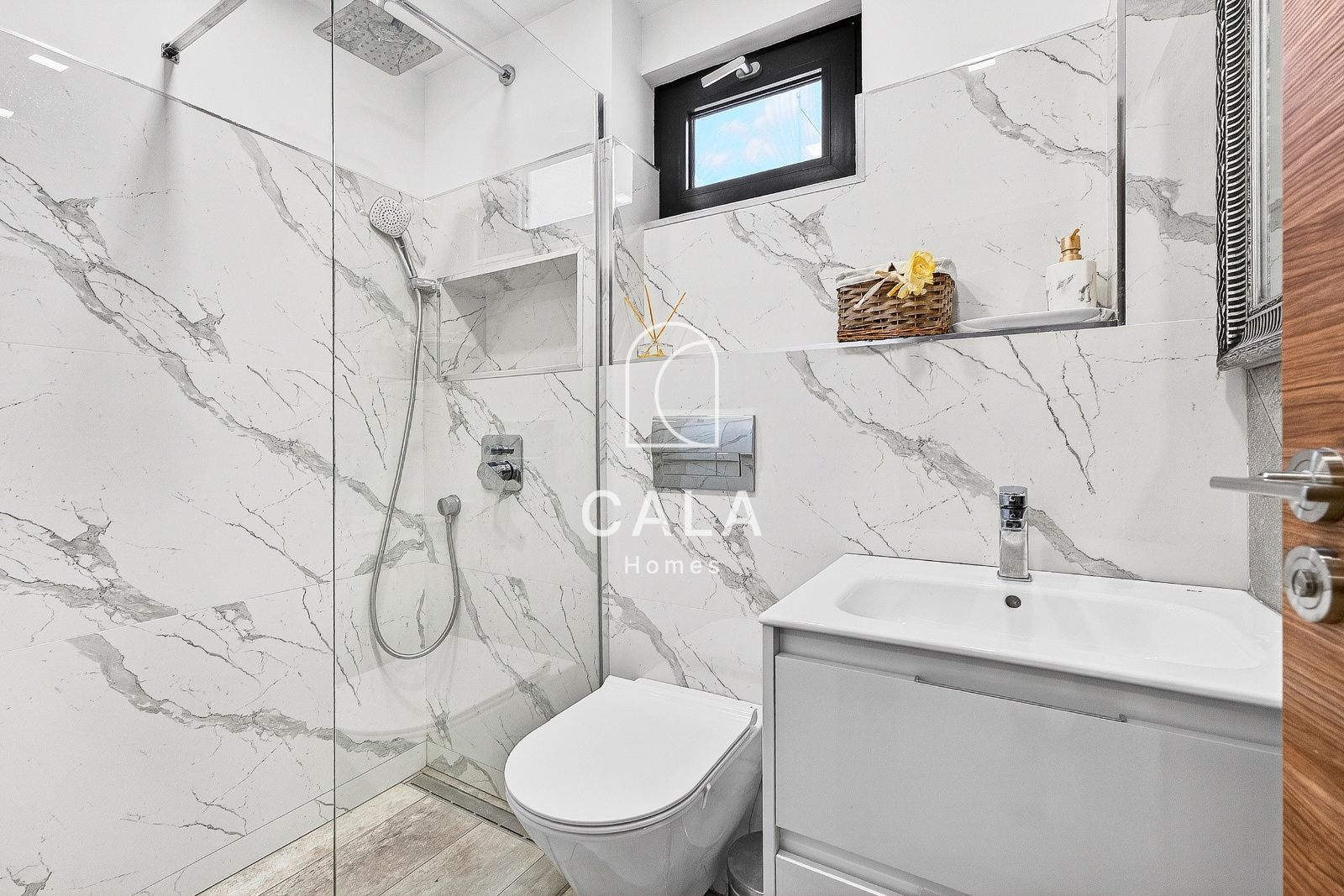 Unique Property with Studio and Ocean Views in Guia de Isora