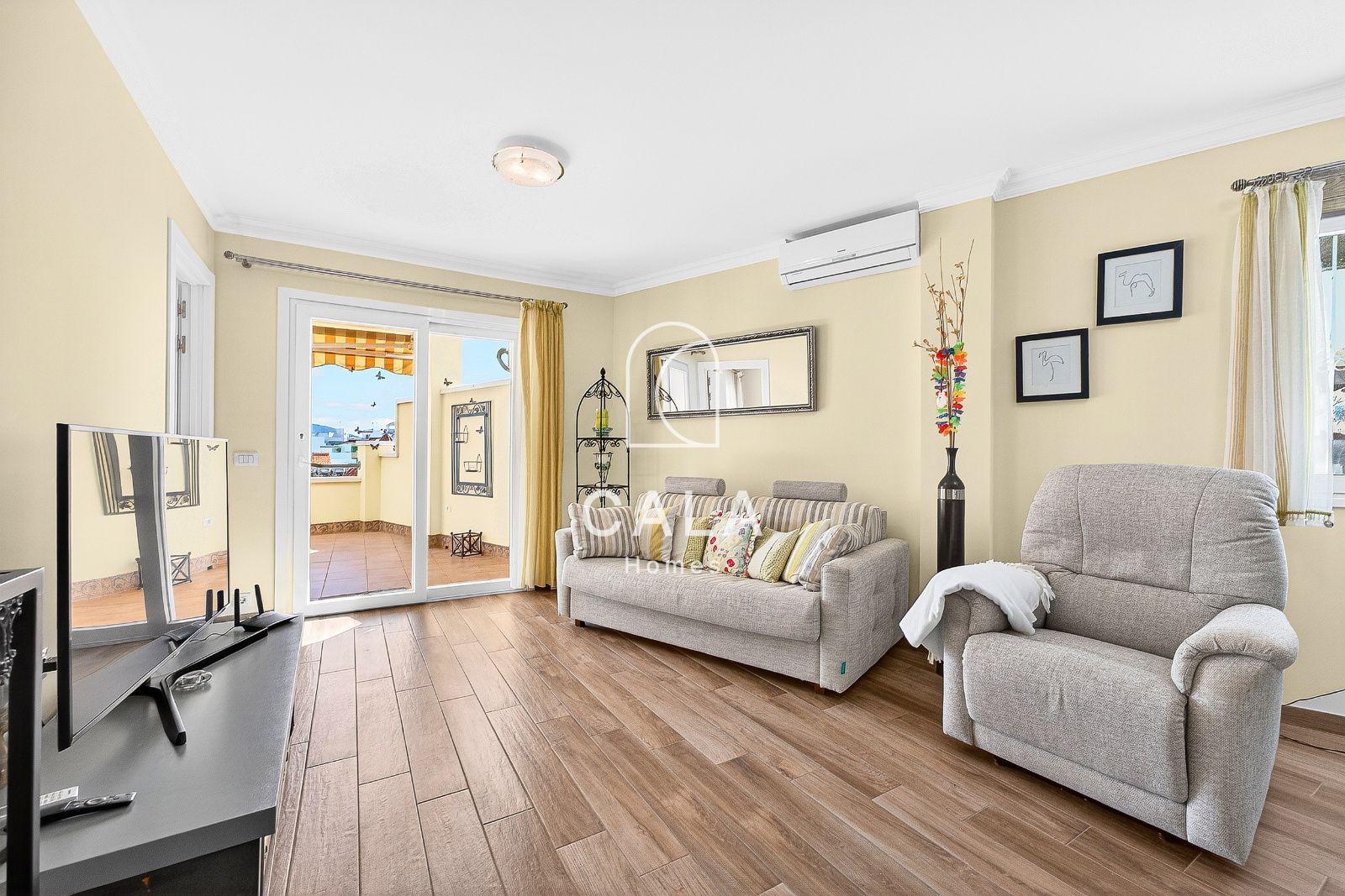 Seaside Apartment in La Caleta