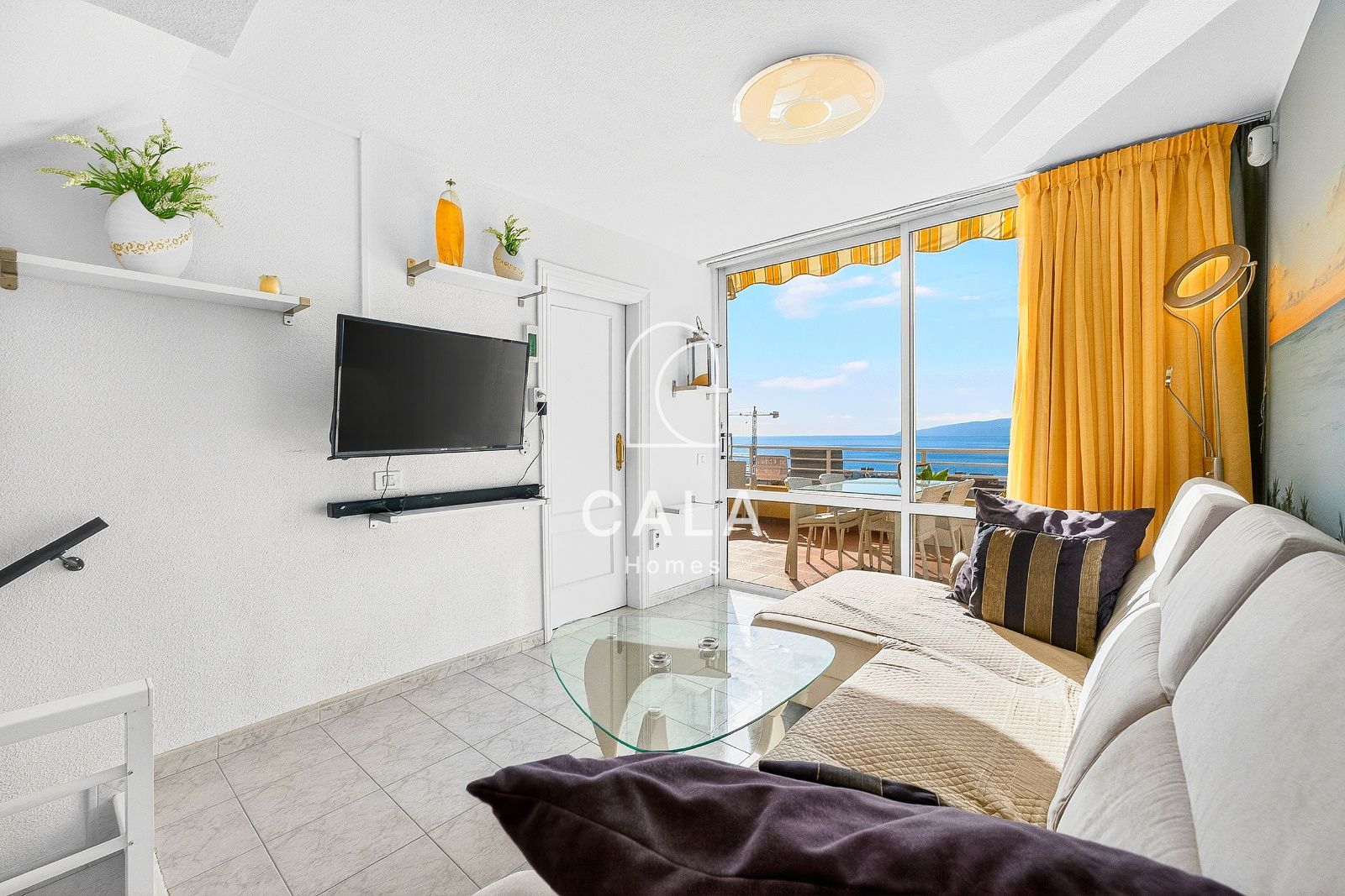 Piso con Vistas Panorámicas en Los Gigantes