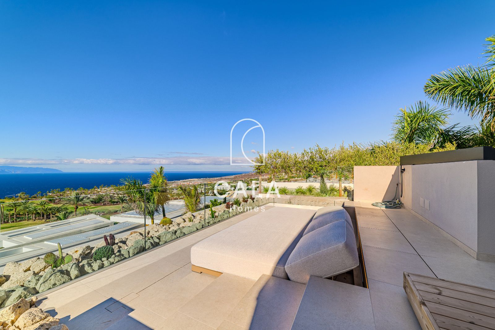 Exclusive Luxury Villa with Sea Views and Infinity Pool in Abama