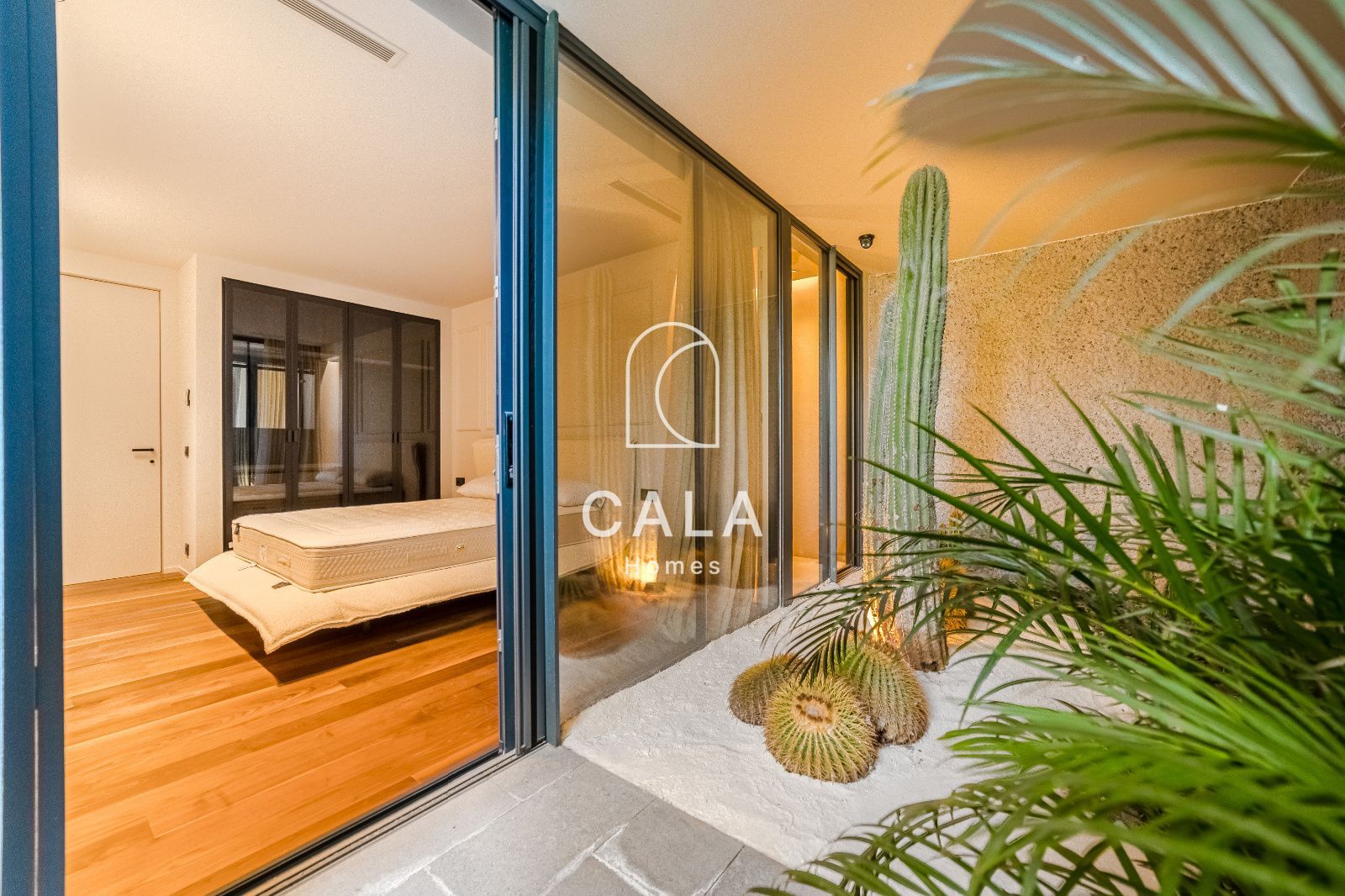 Exclusive Luxury Villa with Sea Views and Infinity Pool in Abama