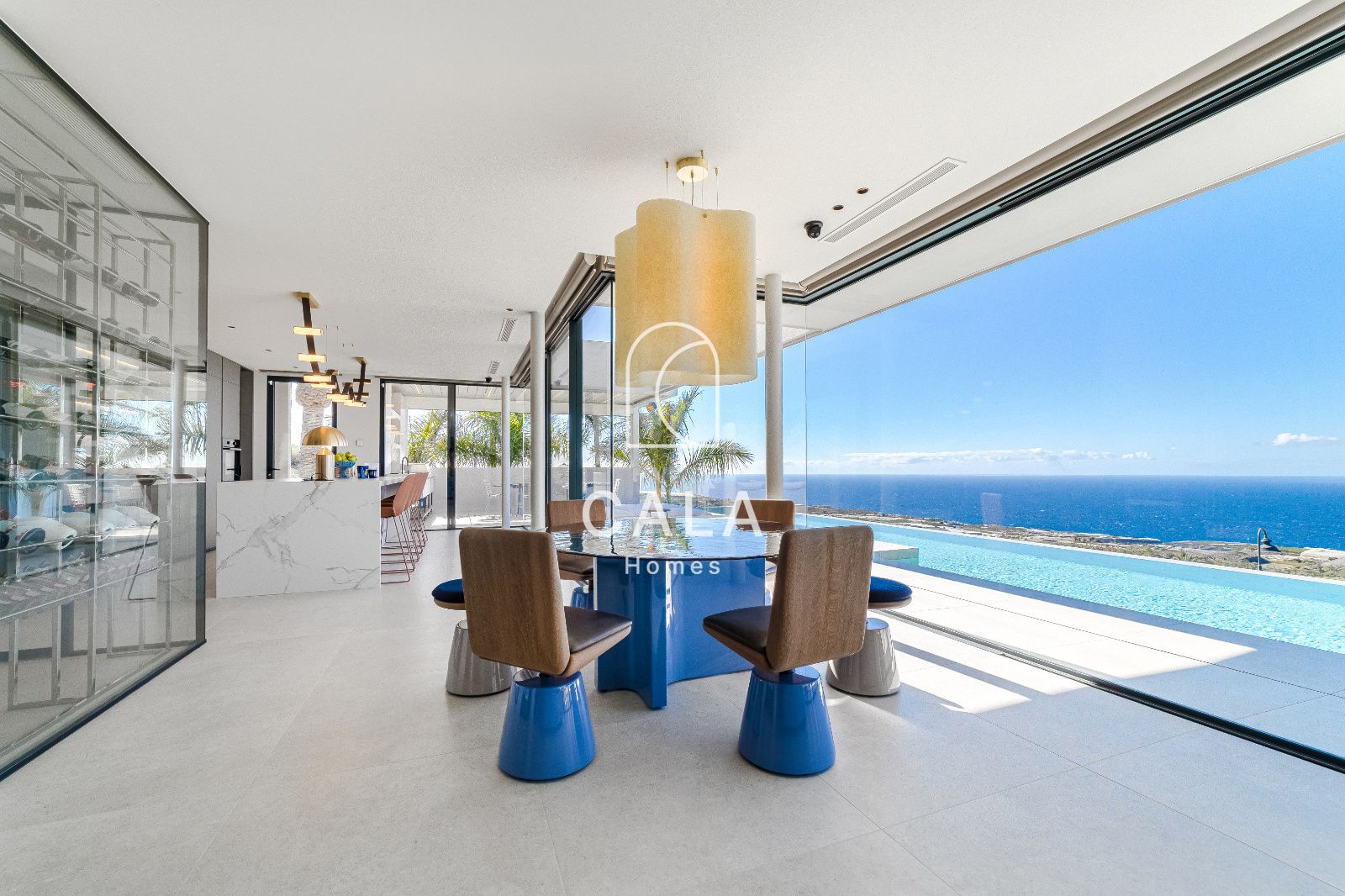 Exclusive Luxury Villa with Sea Views and Infinity Pool in Abama