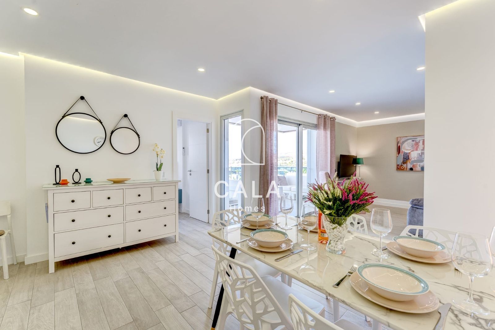 Bright 3-bedroom, 2-bathroom apartment in Ocean Garden, Playa Paraíso.